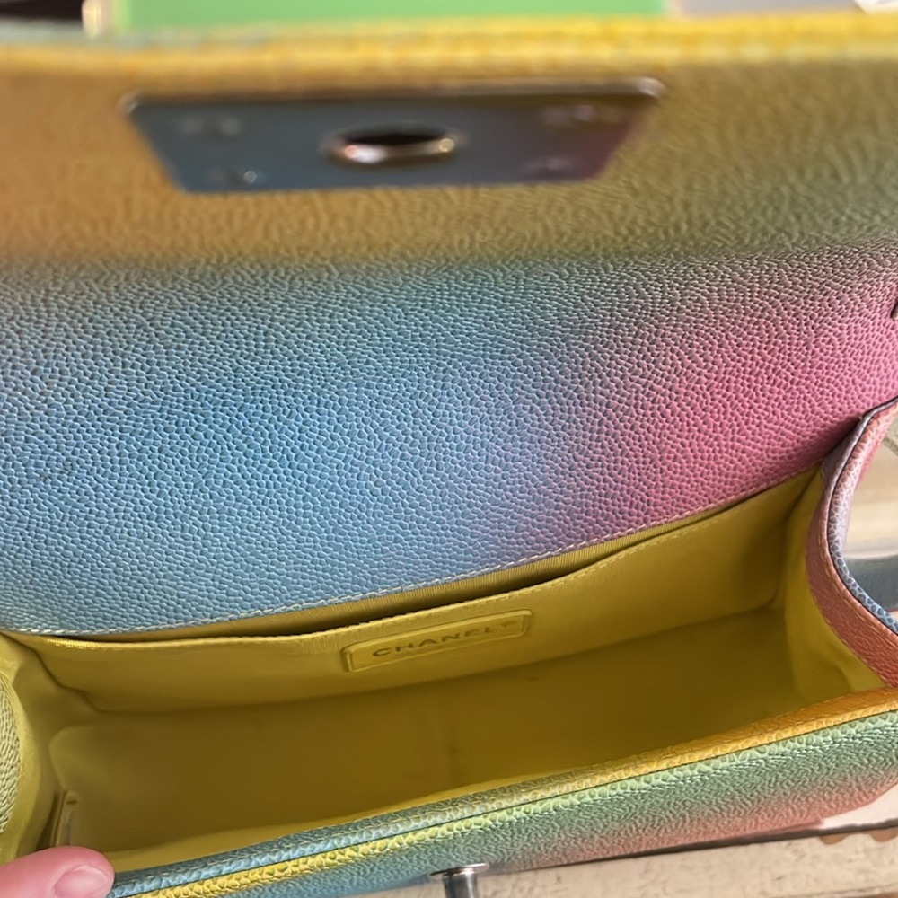Chanel Medium 2017 Rainbow Boy Bag Perfect Colors! 🌈 - Picture 10 of 16